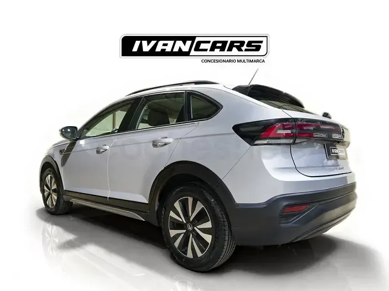 Usado VW Taigo Life 110 CV (80 kW) 2022 Gris / plata SUV