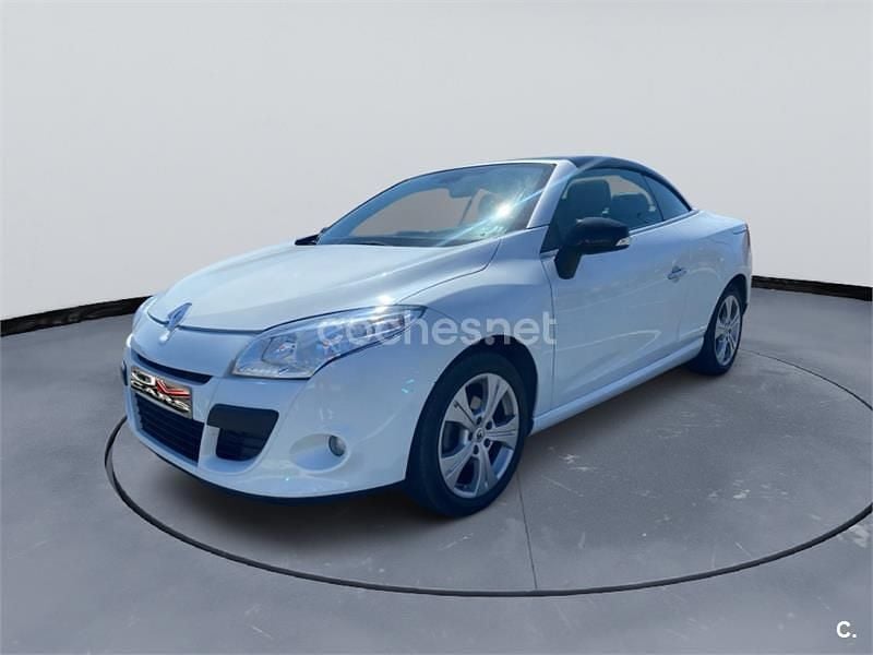 Blanco Usado 2011 Renault Mégane Cabriolet Dynamique Descapotable | 12.990 € - Imagen 1/4