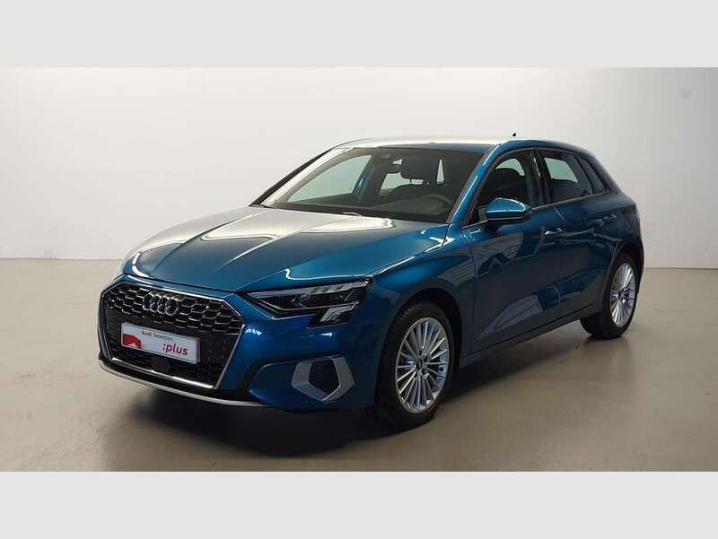 Azul Usado 2023 Audi A3 Sportback Advanced Utilitario | 33.800 € (Caro) - Imagen 1/4