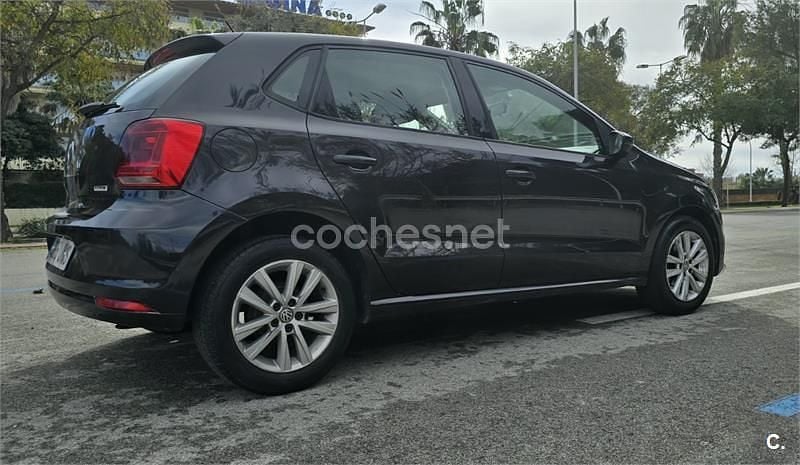 Usado VW Polo Edition 75 CV (55 kW) 2016 Marrón Berlina