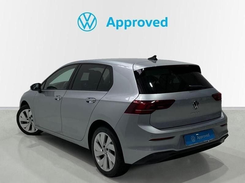 Occasion VW Golf VIII 115 ch (84 kW) 2025 Gris Berline