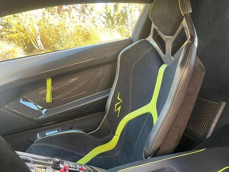 Usado Lamborghini Aventador 750 CV (551 kW) 2016 Verde Coupe