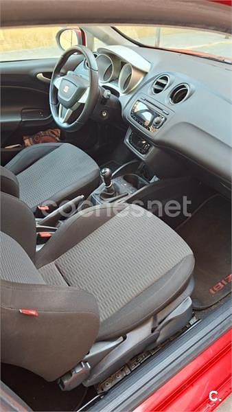 Azul Usado 2014 Seat Ibiza Style Berlina | 7300 € (Buen precio) - Imagen 1/4