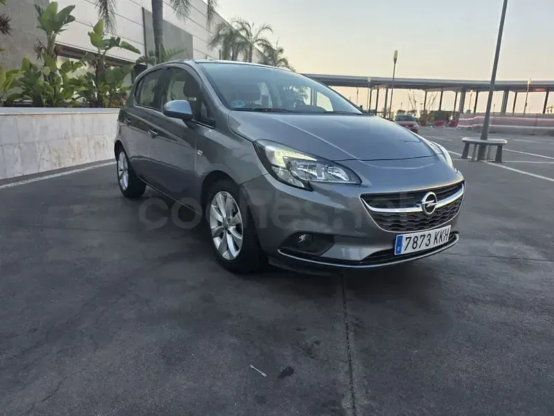 Usado Opel Corsa Business 90 CV (66 kW) 2018 Gris / plata Utilitario