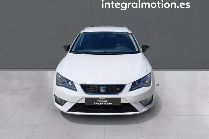 Usado Seat Leon ST FR 150 CV (110 kW) 2015 Beige Familiar