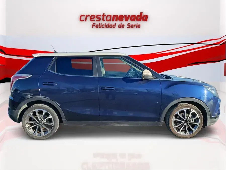 Usado SsangYong Tivoli Limited 116 CV (85 kW) 2019 Azul SUV