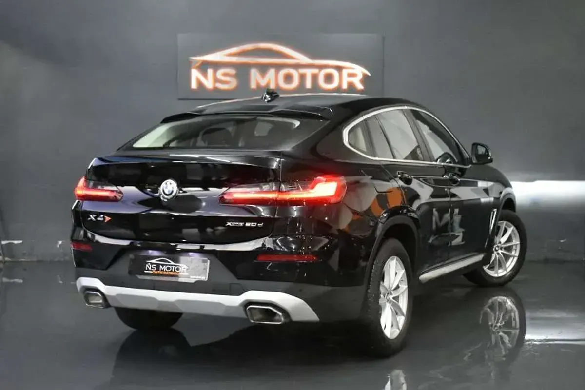 Usado BMW X4 190 CV (139 kW) 2022 Negro SUV