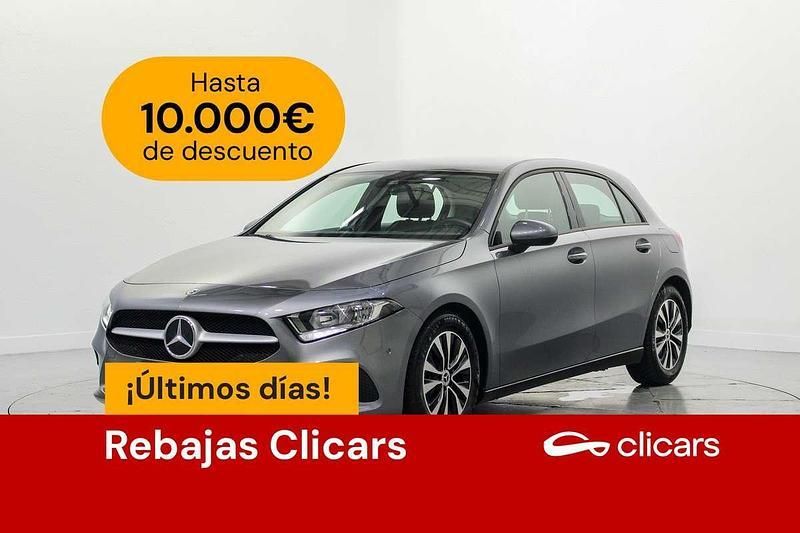 Gris Usado 2021 Mercedes A180 Utilitario | 22.290 € (Buen precio) - Imagen 1/4