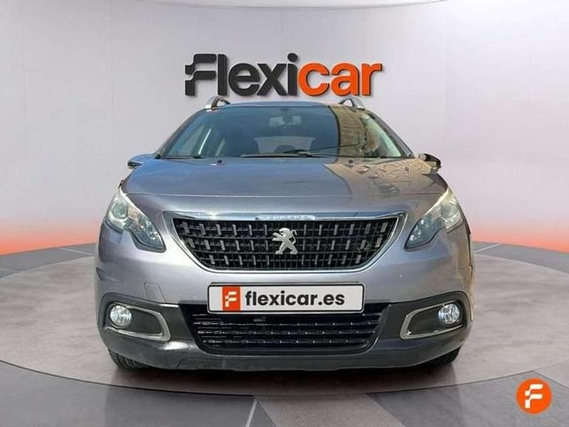 Usado Peugeot 2008 Active 101 CV (74 kW) 2019 Gris SUV