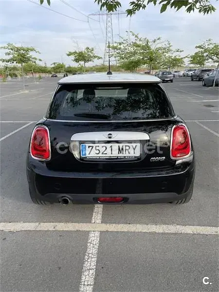 Usado Mini Cooper 122 CV (89 kW) 2015 Negro Utilitario