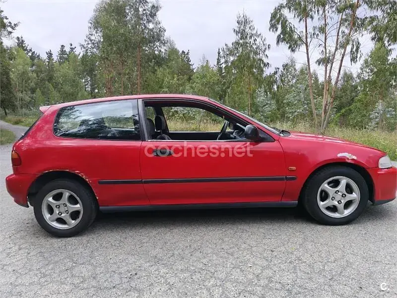 Usado Honda Civic 102 CV (75 kW) 1995 Rojo Coupe