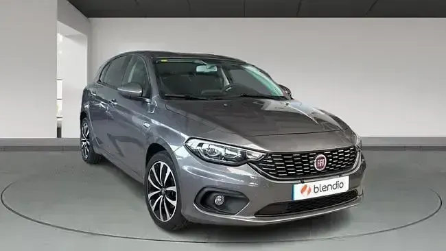 Usado Fiat Tipo Mirror 95 CV (69 kW) 2020 Gris Berlina