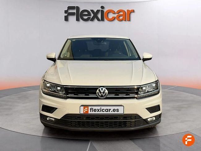 Usado VW Tiguan Edition 125 CV (91 kW) 2018 Blanco SUV