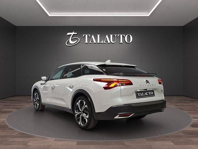 Usado Citroën C5 X Shine 225 CV (165 kW) 2023 Blanco Familiar
