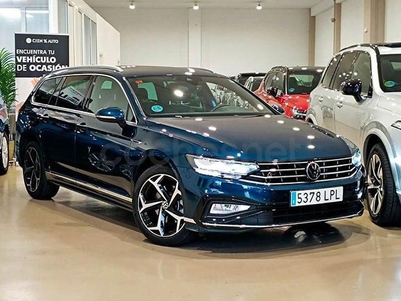 Usado VW Passat R-line 150 CV (110 kW) 2021 Azul Familiar