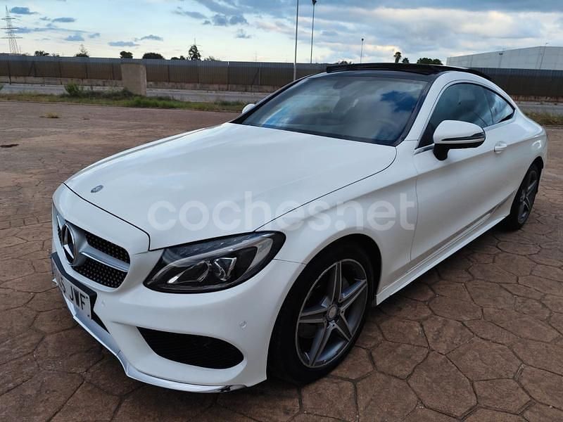 Usado Mercedes C220 170 CV (125 kW) 2017 Blanco Coupe