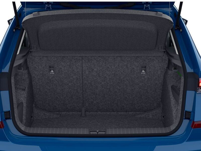 Usado Skoda Kamiq Selection 115 CV (84 kW) 2024 Azul SUV