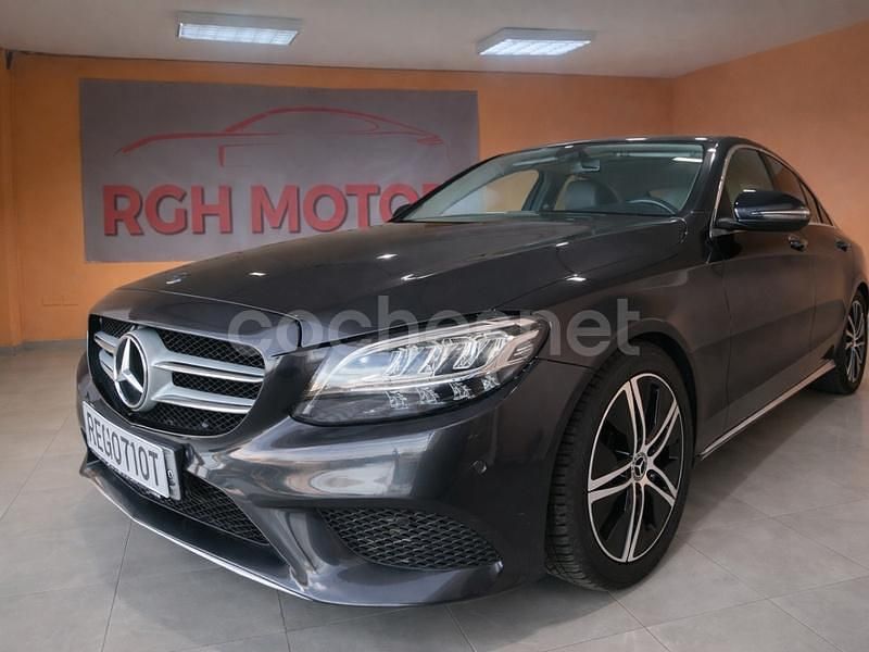 Usado Mercedes C200 184 CV (135 kW) 2021 Gris / plata Berlina