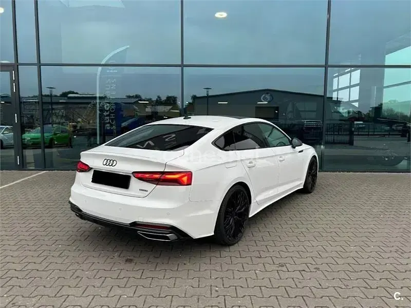 Usado Audi A5 Advanced 204 CV (150 kW) 2023 Blanco Coupe