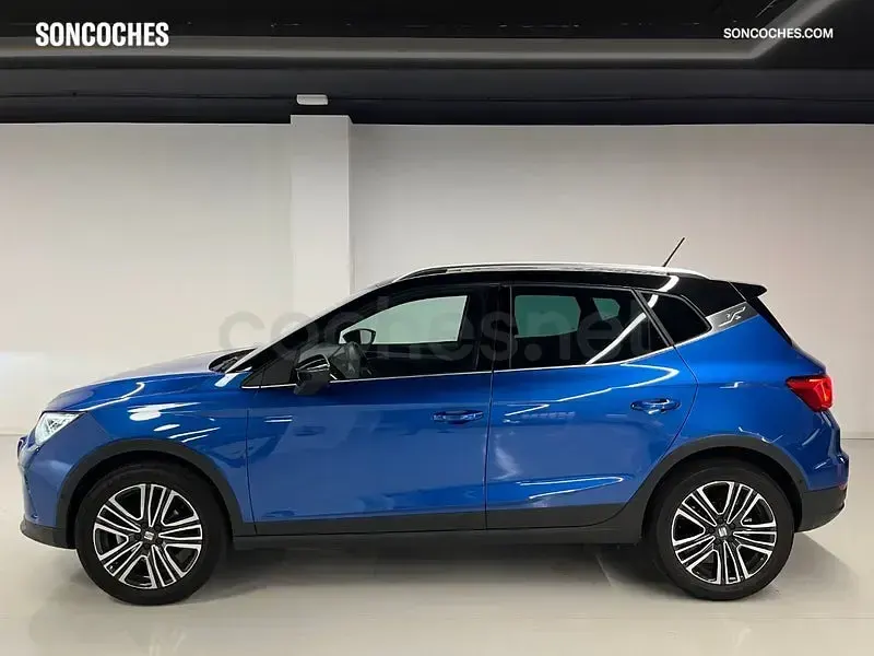 Usado Seat Arona FR 115 CV (84 kW) 2025 Azul SUV
