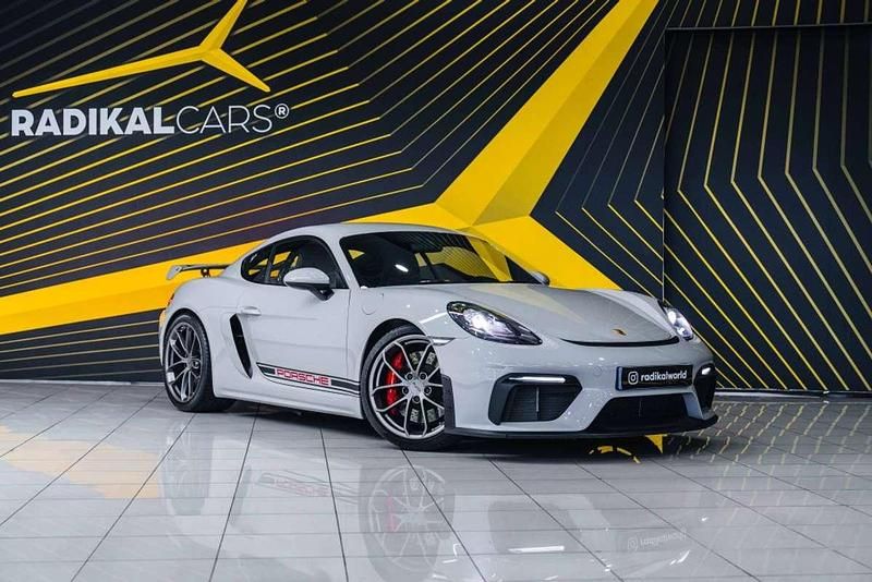 Usado Porsche Cayman GT4 420 CV (308 kW) 2020 Gris Coupe