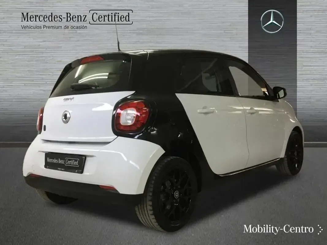 Usado Smart ForFour Electric Drive Passion 60 kW (82 CV) 2019 En4