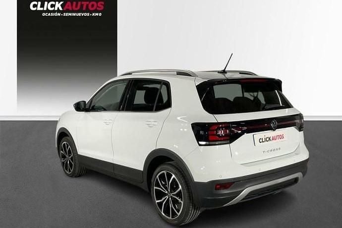 Usado VW T-Cross Sport 110 CV (80 kW) 2023 SUV