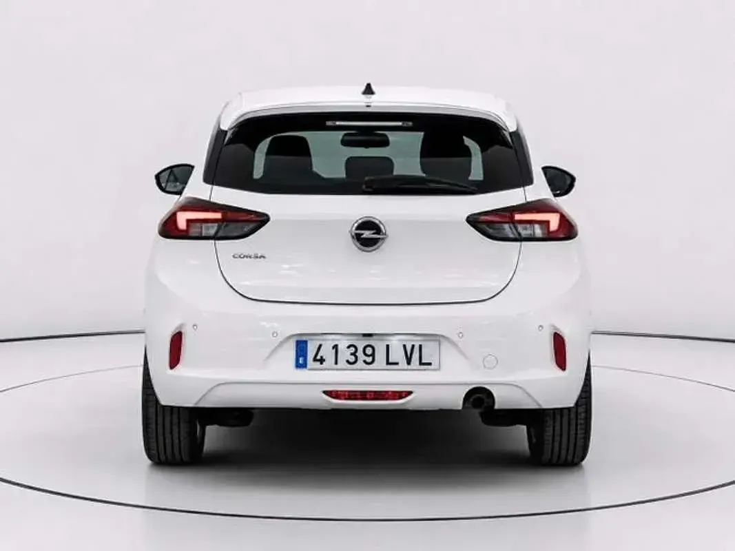 Usado Opel Corsa Elegance 101 CV (74 kW) 2022 Blanco Utilitario
