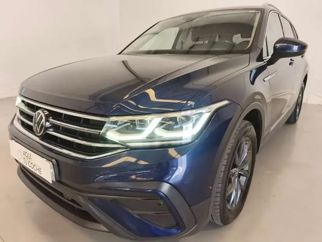 Usado VW Tiguan Allspace Life 150 CV (110 kW) 2022 Azul SUV