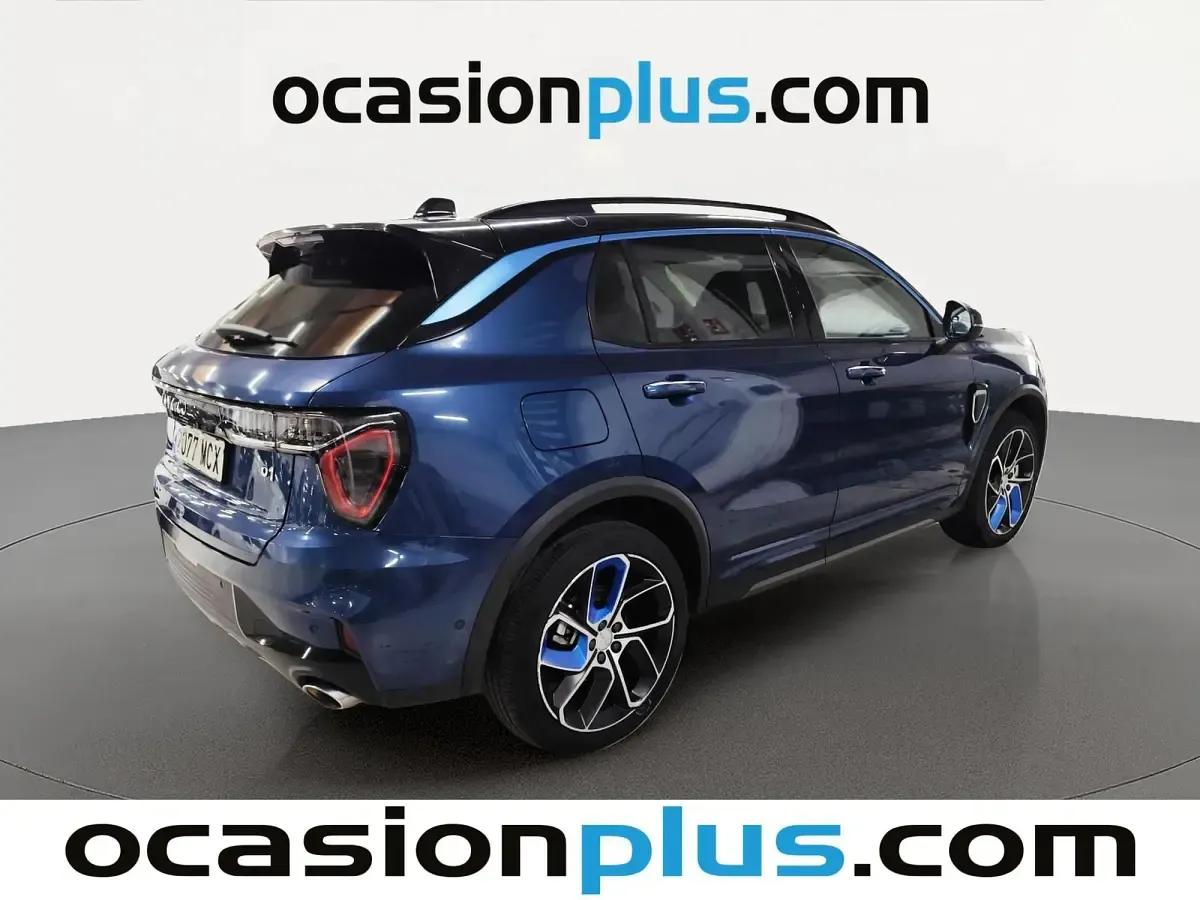 Usado Lynk & Co 01 261 CV (191 kW) 2022 Azul SUV