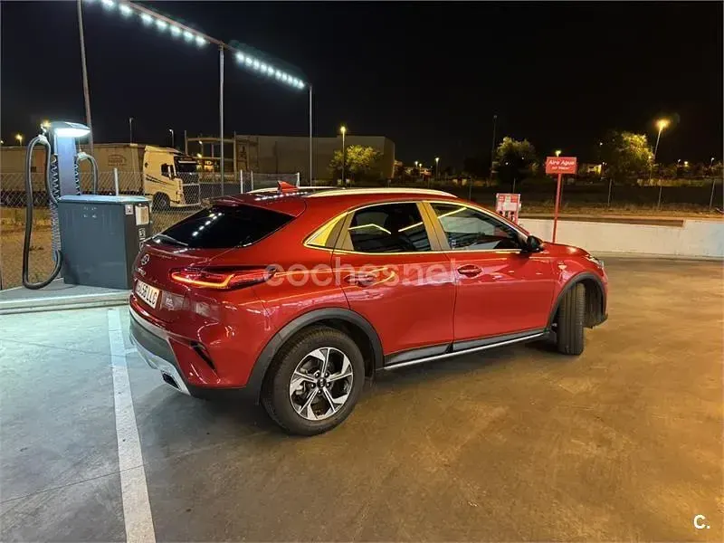 Usado Kia XCeed 140 CV (102 kW) 2020 Rojo SUV