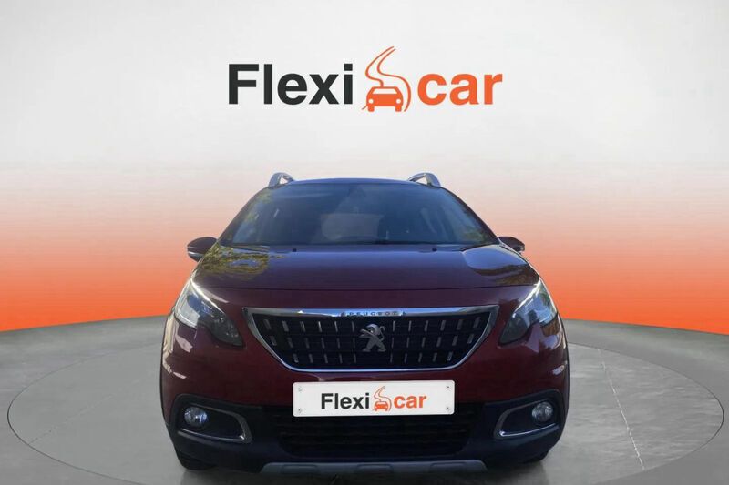 Usado Peugeot 2008 Allure 130 CV (95 kW) 2017 Rojo SUV