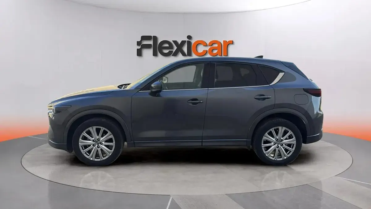 Usado Mazda CX-5 Sky 165 CV (121 kW) 2023 Gris SUV
