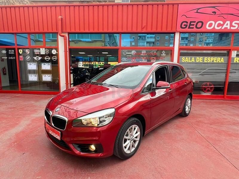 Usado BMW 218 Comfort Edition 150 CV (110 kW) 2015 Granate Familiar