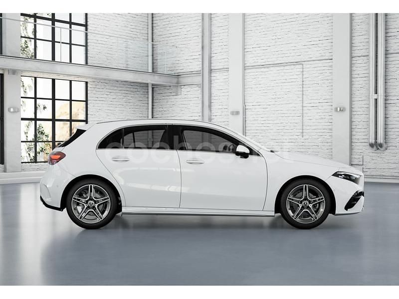 Usado Mercedes A180 116 CV (85 kW) 2024 Blanco polar Berlina