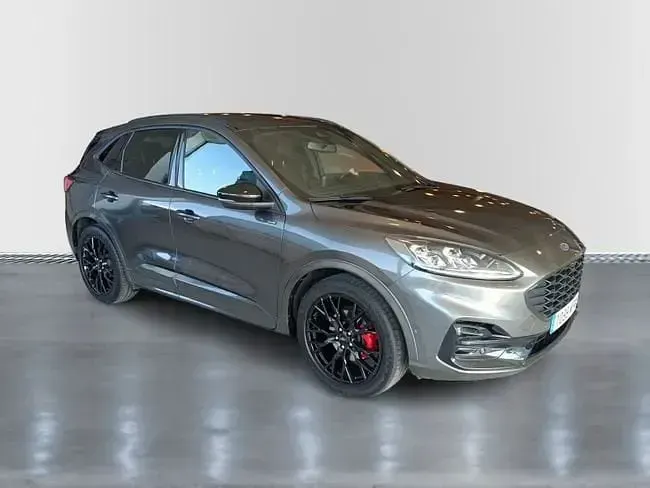 Usado Ford Kuga ST-Line X 190 CV (139 kW) 2024 Gris magnetic (metalizado) SUV