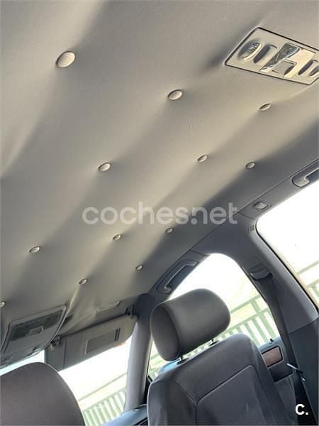 Usado Audi A6 165 CV (121 kW) 1999 Azul Familiar