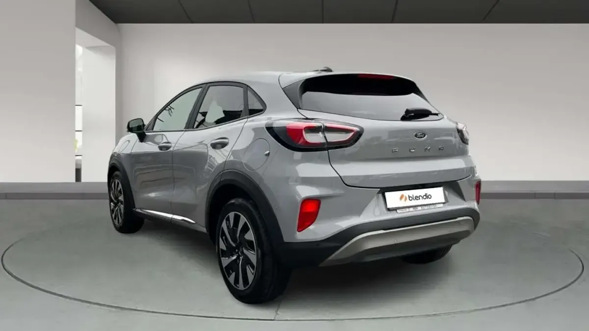 Usado Ford Puma Titanium 125 CV (91 kW) 2023 Gris SUV