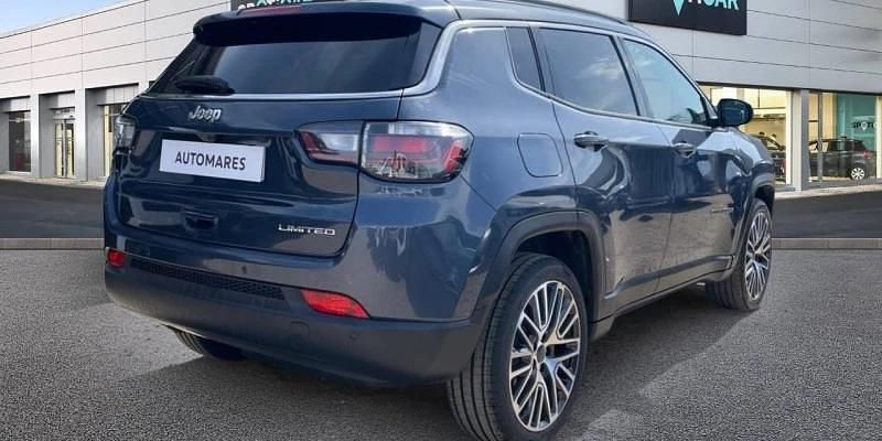 Usado Jeep Compass Limited 131 CV (96 kW) 2022 Azul SUV