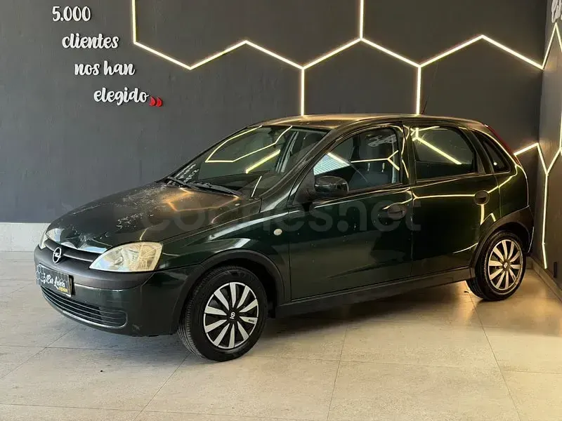 Usado Opel Corsa Club 75 CV (55 kW) 2002 Negro Utilitario