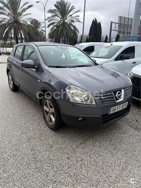 Usado Nissan Qashqai Tekna 140 CV (102 kW) 2008 Gris / plata SUV