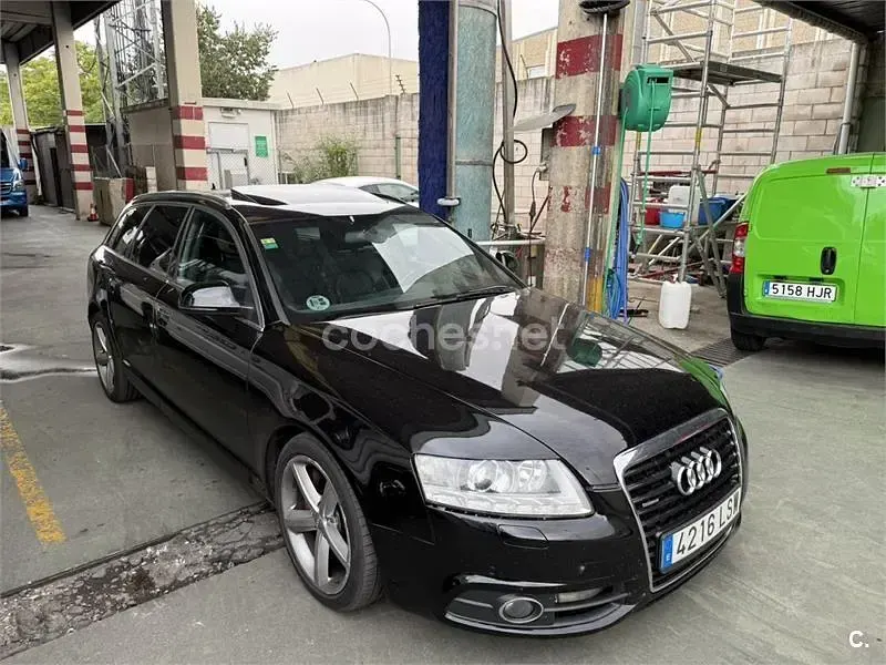 Usado Audi A6 S-Line 240 CV (176 kW) 2010 Negro Familiar