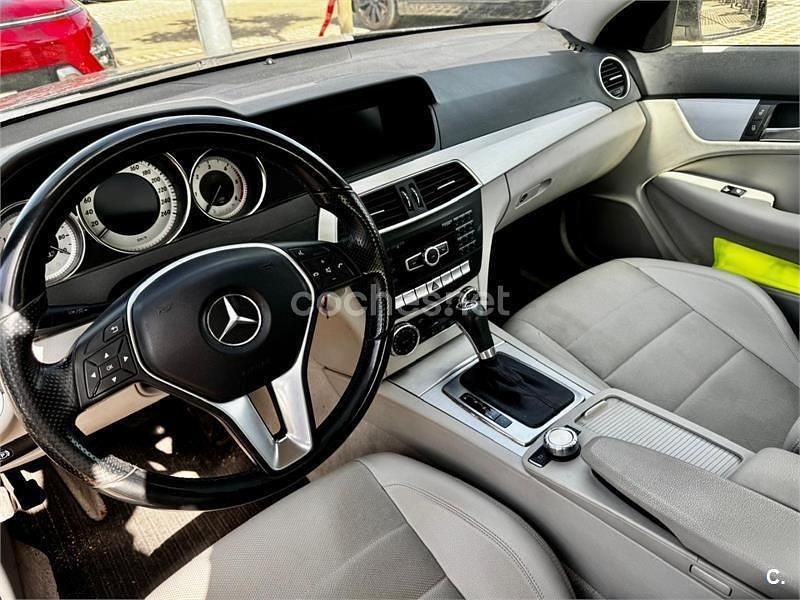 Negro Usado 2011 Mercedes C220 Coupe | 10.500 € (Precio justo) - Imagen 1/4