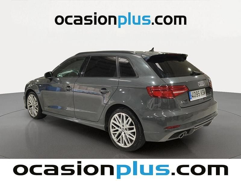 Usado Audi A3 Sportback S-Line 116 CV (85 kW) 2018 Gris Utilitario