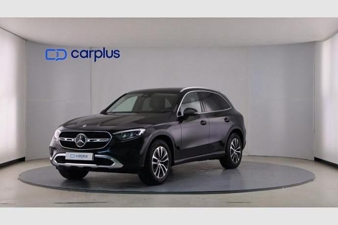 Usado Mercedes GLC200 204 CV (150 kW) 2025 Negro SUV