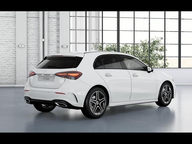 Usado Mercedes A200 150 CV (110 kW) 2025 Blanco polar Berlina