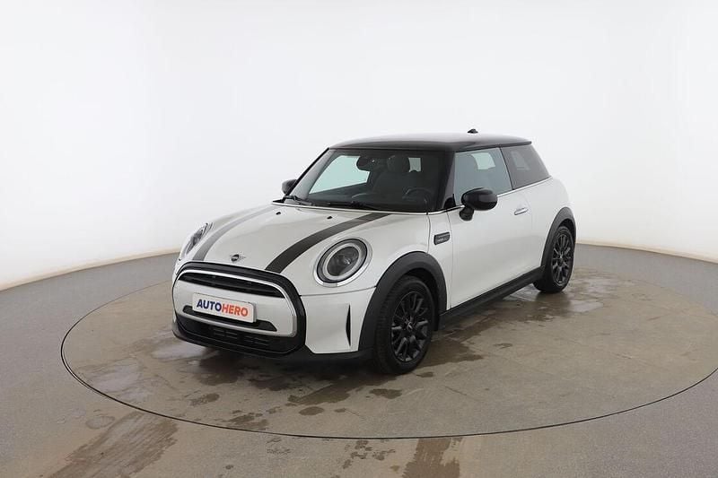 Gris Usado 2024 Mini Cooper Utilitario | 26.599 € (Un poco caro) - Imagen 1/3