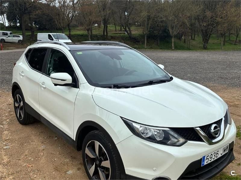 Usado Nissan Qashqai N-Connecta 110 CV (80 kW) 2016 Blanco SUV