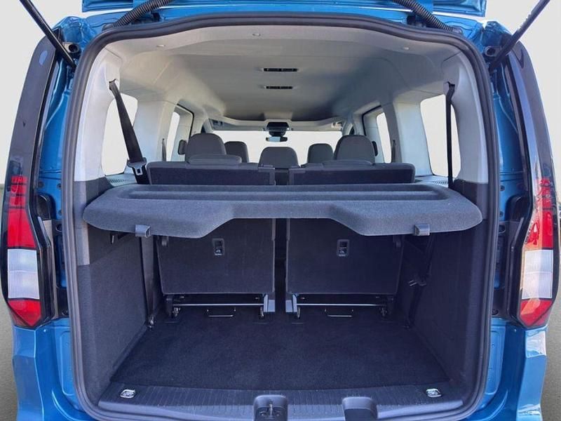 Usado VW Caddy Maxi 102 CV (75 kW) 2025 Azul Monovolumen