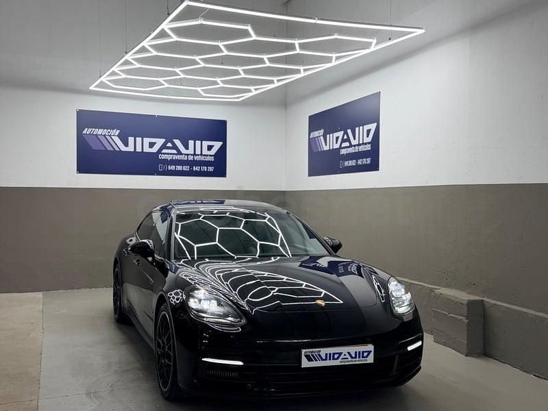 Usado Porsche Panamera Sport Turismo 462 CV (339 kW) 2018 Negro Familiar